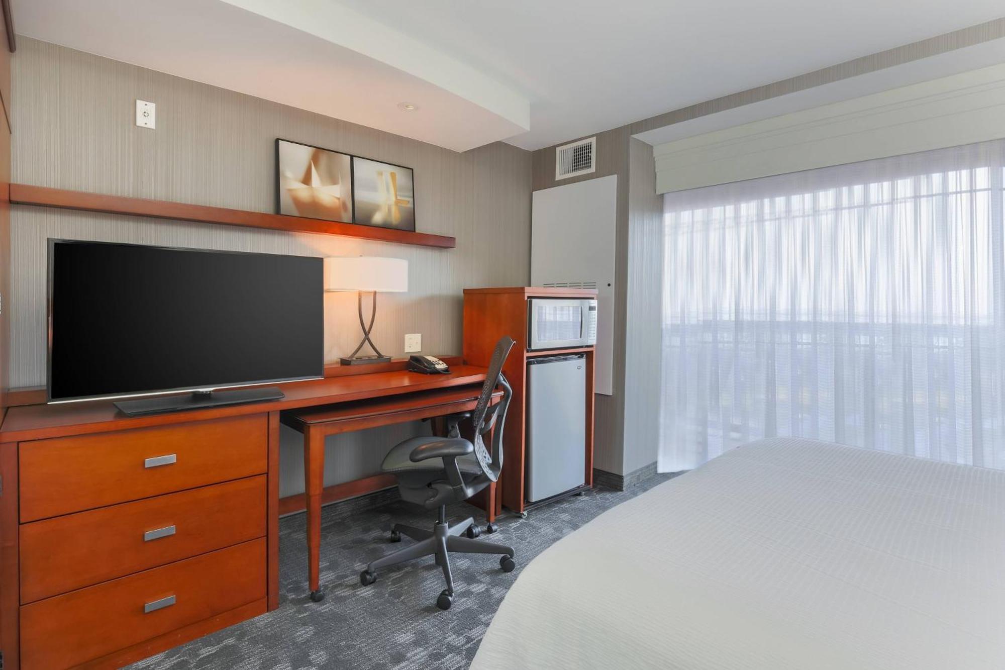 Courtyard San Diego Airport/Liberty Station Εξωτερικό φωτογραφία