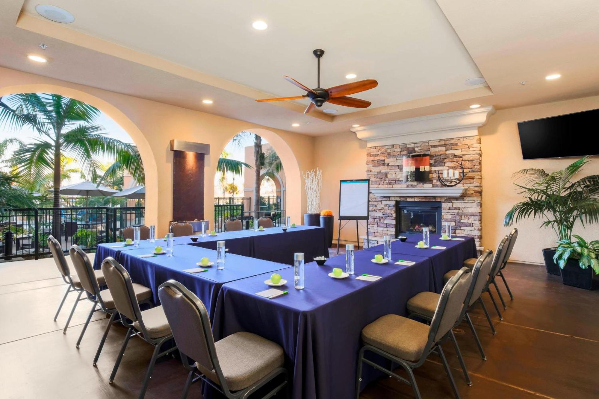 Courtyard San Diego Airport/Liberty Station Εξωτερικό φωτογραφία