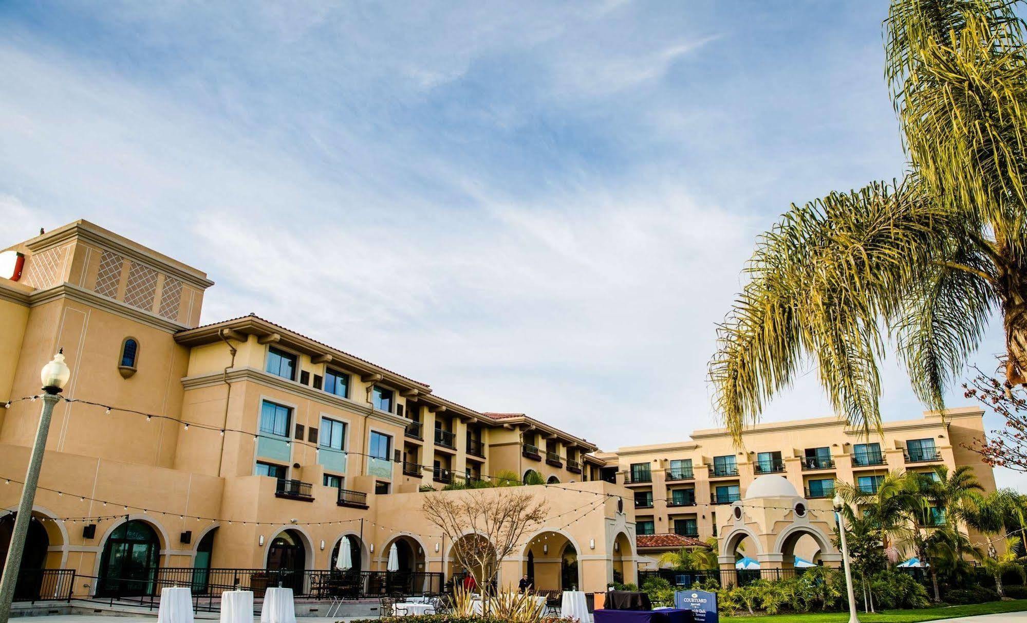 Courtyard San Diego Airport/Liberty Station Εξωτερικό φωτογραφία